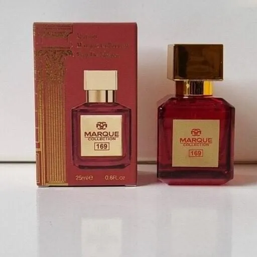 چیدمان باکس کادوی ولنتاین شیک دخترانه کد V105 با ادکلن جیبی و بطری دراژه