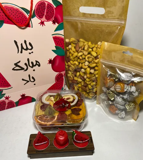 پک هدیه آجیل شب یلدا Y120 با جعبه چوبی رویال و اقلام متنوع برای شب یلدا