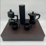 پک هدیه موکاپات و فرنج پرس همراه فلاسک یونیک.