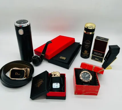 باکس هدیه مردانه لاکچری کد m182.