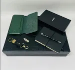کیف پول پالتویی چرم باکیفیت ZHUSE مجهز به پاوربانک مخفی، ستون اصلی پک مدیریتی CB6، تلفیق استایل کلاسیک با تکنولوژی مدرن برای مدیران امروزی