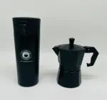 تراول ماگ کافی دکمه‌دار و بسته قهوه مرغوب در پک لاکچری CB7، همراه ایده‌آل برای مدیران پرمشغله، هدیه‌ای به‌یادماندنی برای شرکا و کارمندان در مناسبت‌های سازمانی