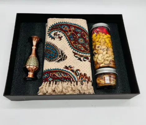 پک هدیه یلدایی Y109