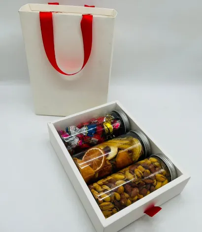 پک هدیه یلدایی کد Y102