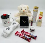 باکس هدیه ولنتاین دخترانه V161 با هاردباکس، پوشال تزئینی و رز معطر