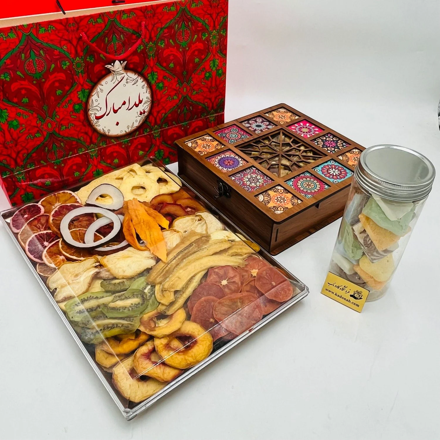 پک هدیه یلدا Y39 آجیل چهارمغز، میوه خشک و بستنی خشک پک هدیه یلدا Y39 | آجیل چهارمغز، میوه خشک و بستنی خشک - تصویر 1